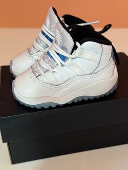 Air Jordan 11 Retro Toddler Sneakers