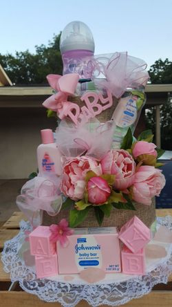 Diaper cake
