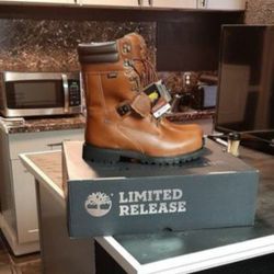 Timberland superboot *new* "rare" sz 8.5 & 9 $350!