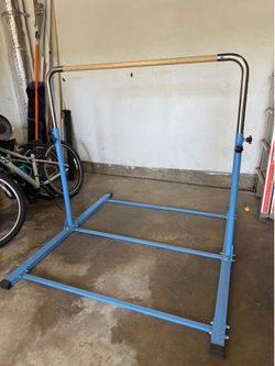 Gymnastics bar