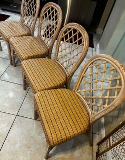 4 Vintage Wicker Rattan Chairs