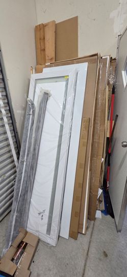 White Interior, barn doors and bi folds