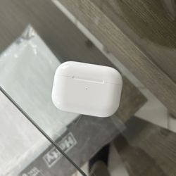Airpods Pro great condition worn once or twice 