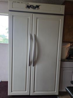 Kitchen-aid Built In fridge