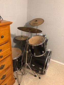Drum set