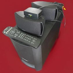 Bose CineMate Series II With Remote Control.....Great Condition 