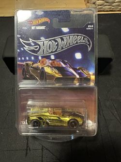 Hot Wheels NFTGarage Series 5 Road Rally 17 Pagani Huayra Roadster #44