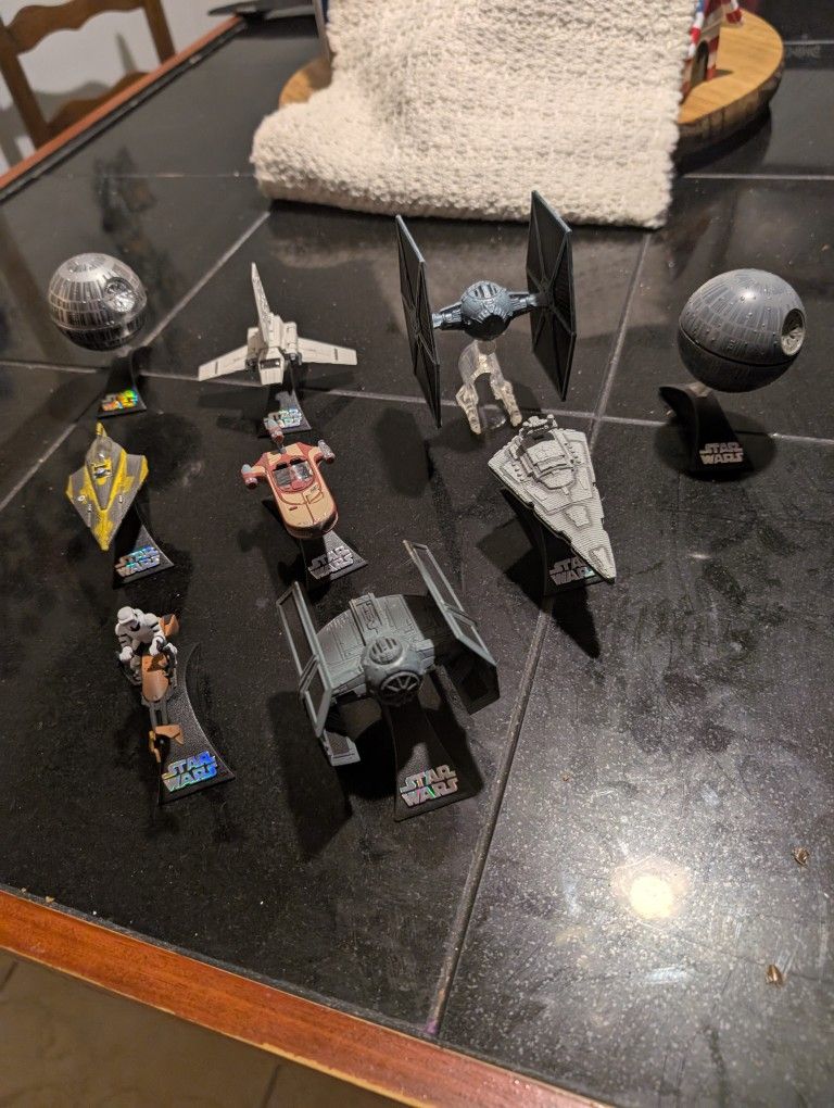 STAR WARS die Cast (9 Pieces in Total)