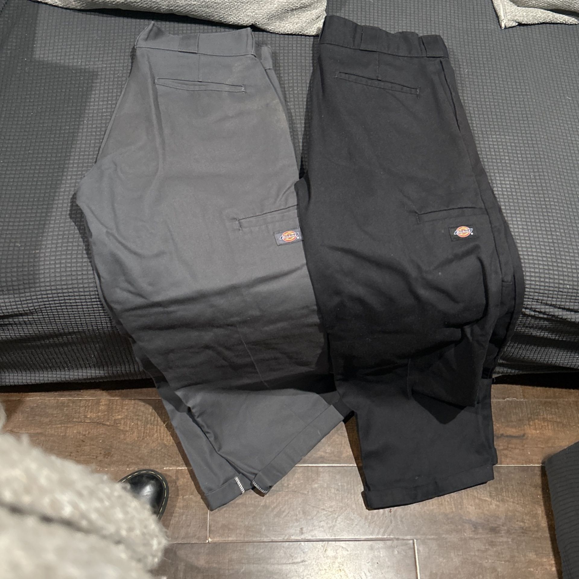 Dikies Black Gray Pants 32/30 Both Shoes 8.5