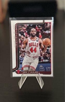 2025-26 Topps - Patrick Williams #38 Rainbow Foilboard