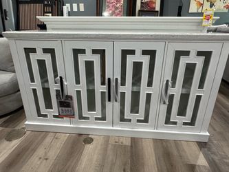 White console tv sand