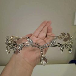 TIARA w/ Leaves, Droplets, & Rhinestones 