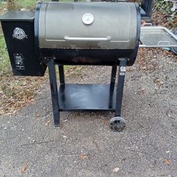 Pit Boss Grill 