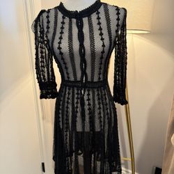 Vintage Black Lace Dress – Runs Small