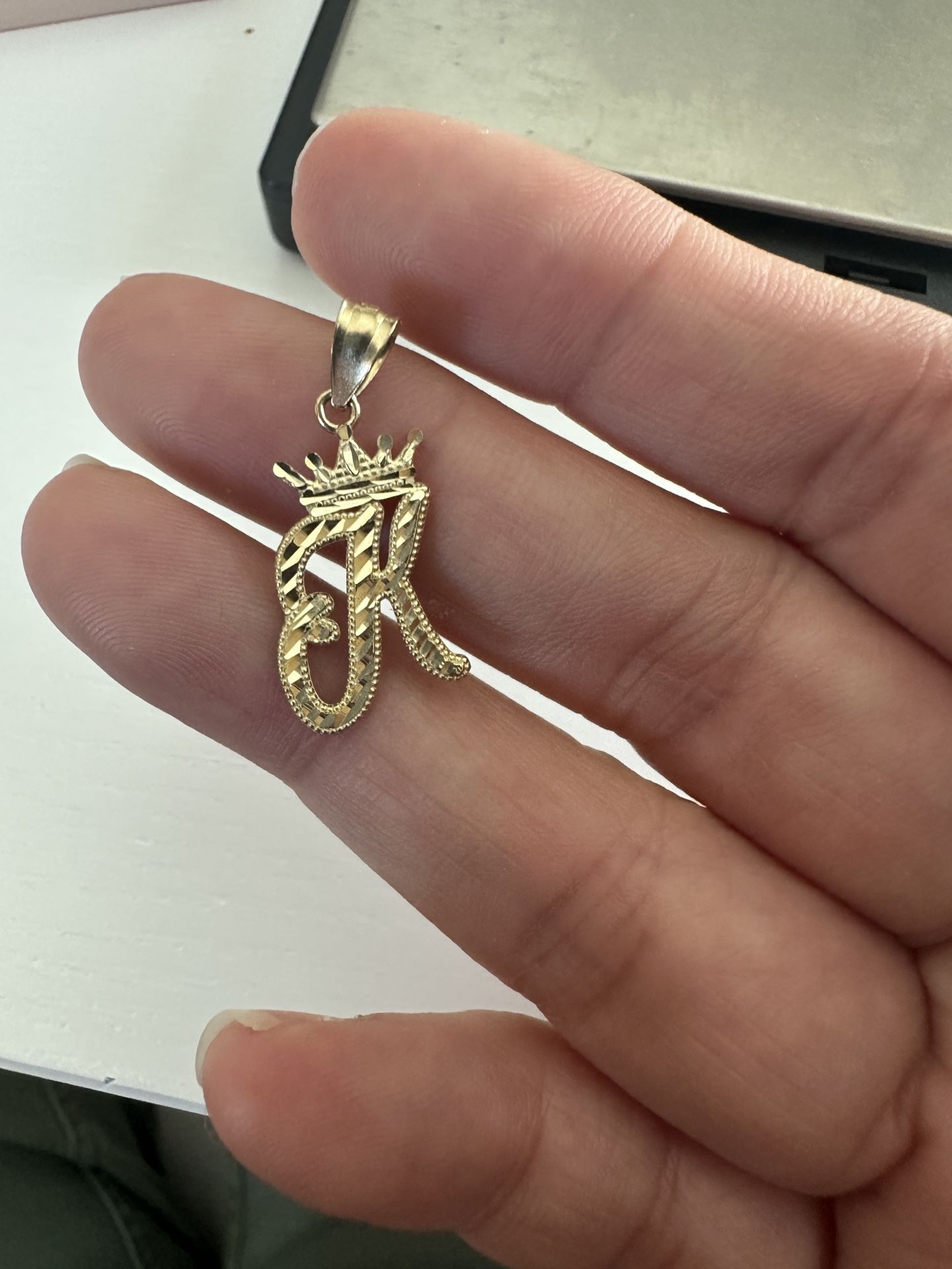 10kt Yellow Gold Initial K Pendant