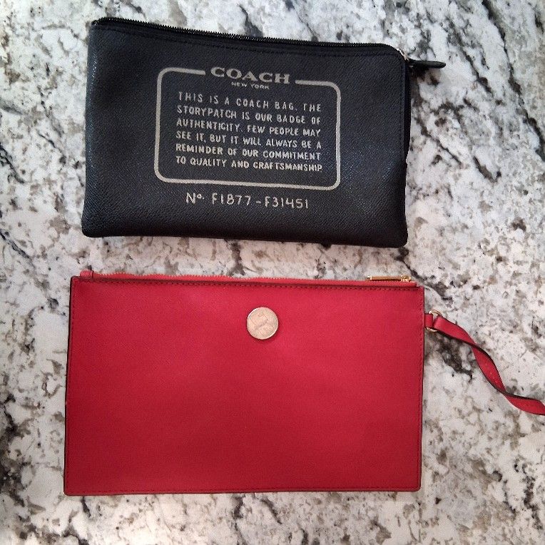 💜*NWOT* TWO VINTAGE Leather COACH Pouches/Make-up Bags 