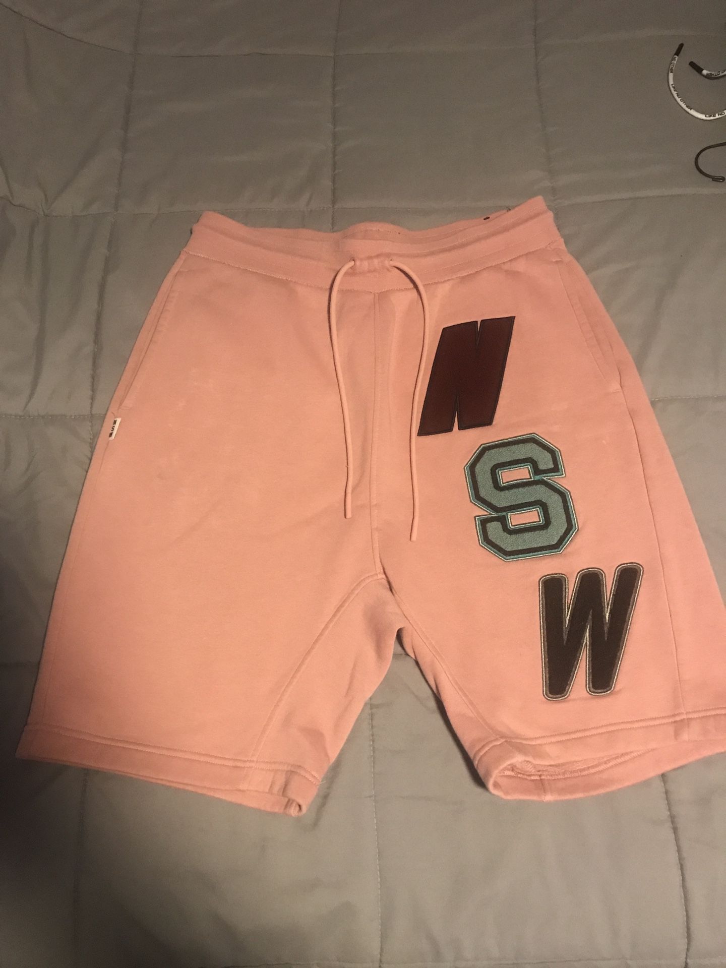 Nike Sports Wear Fleece Shorts (Medium)