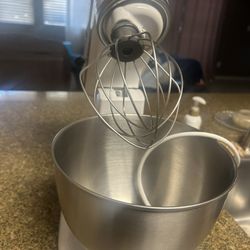 Kitchen Aid Mixer 