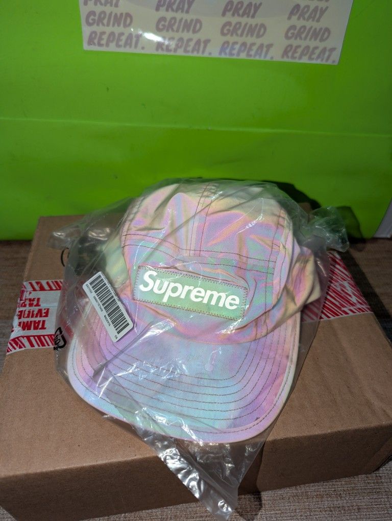 Supreme Reflective Dyed Camp cap Magenta NEW