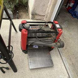 Wood Planer!! MAKE ME AN OFFER