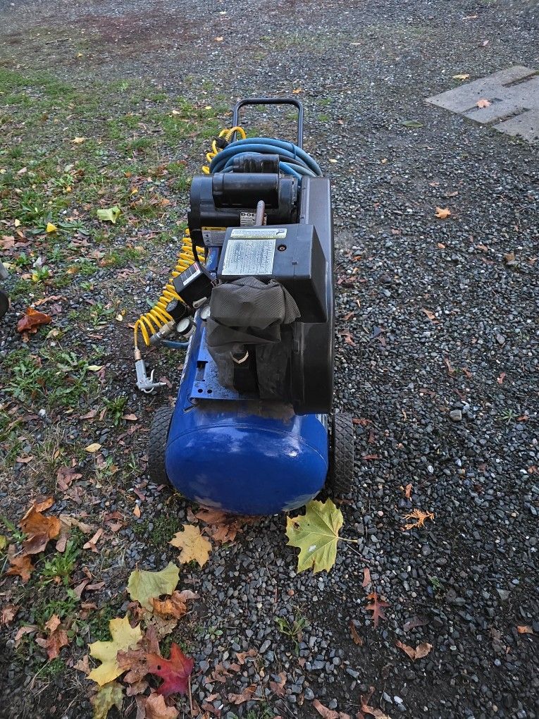 Air Compressor 