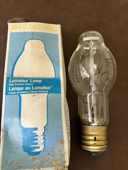 Sylvania high-pressure sodium bulb new never used
