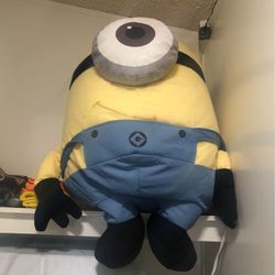 2ft Minion