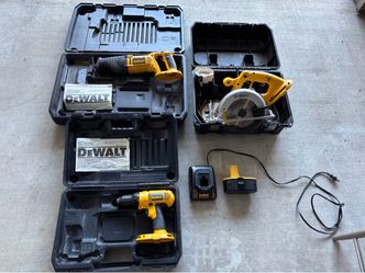 Dewalt Bundle drill/driver-circular saw-reciprocating saw w/battery and charger