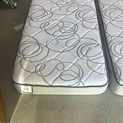 Kids Evangeline Silver Twin Bed Set (2) - Lighted Upholstered Bed With Multi-Color Leds