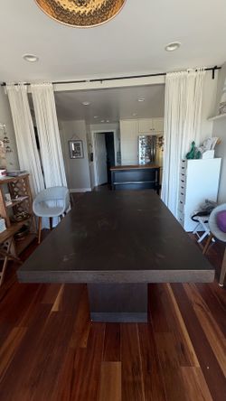 Dinning table