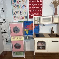 Play Kitchen And Washer/Dryer Set
