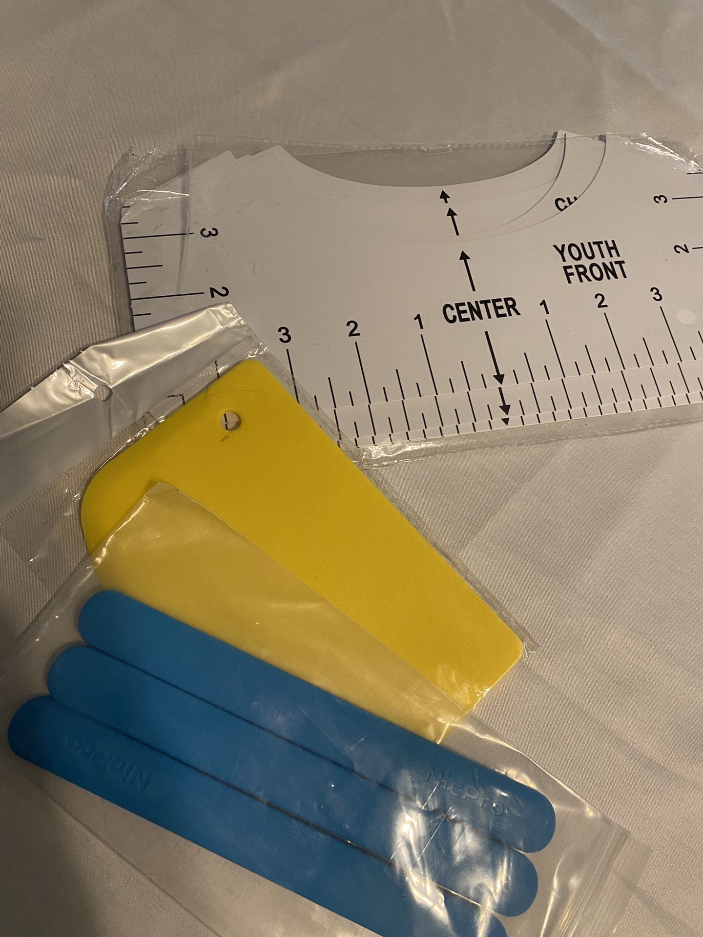 alignment centering tool t shirt ruler and arts and craft accessories brand new asking 8$