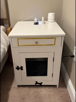 Dog Crate / Kennel Furniture End Table Night Stand with USB