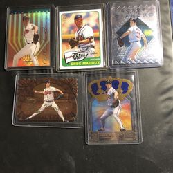 Vintage Greg Maddux Baseball Cards Ft. ‘01 Pacific Gold Crown Die Cut Blue Parallel 032/100! 