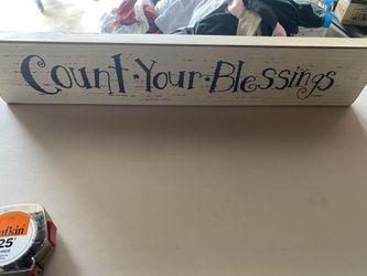 Count Your Blessings Sign Plaque Wall Decor
