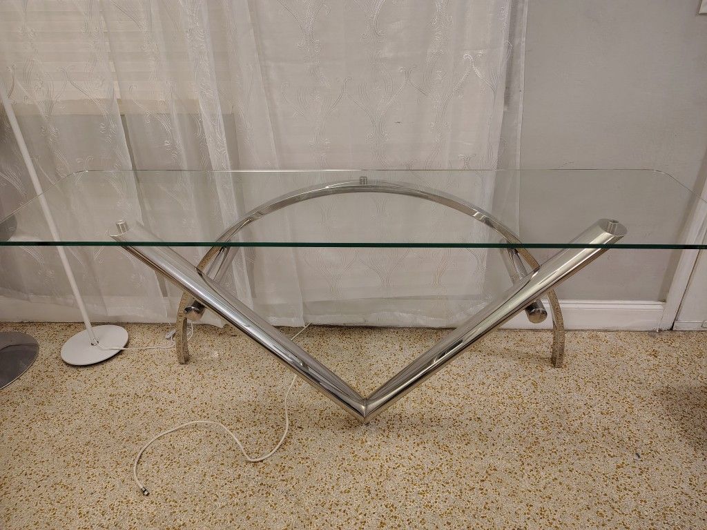 Decorative Table in Chromed Stainless Steel