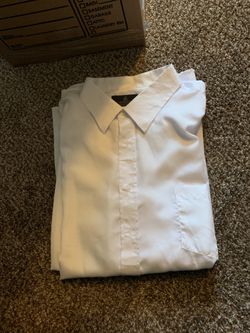 Victorino Men’s white dress shirt