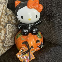Hello Kitty Halloween Tea Light Holder