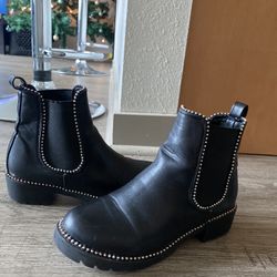 Leather Chelsea Boots