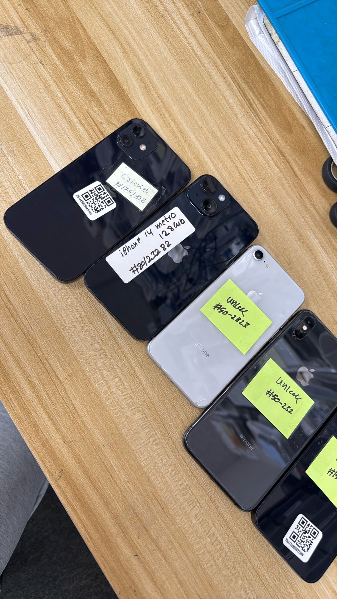 Apple iPhones 8/xsmax/12/13/14plus Read Description