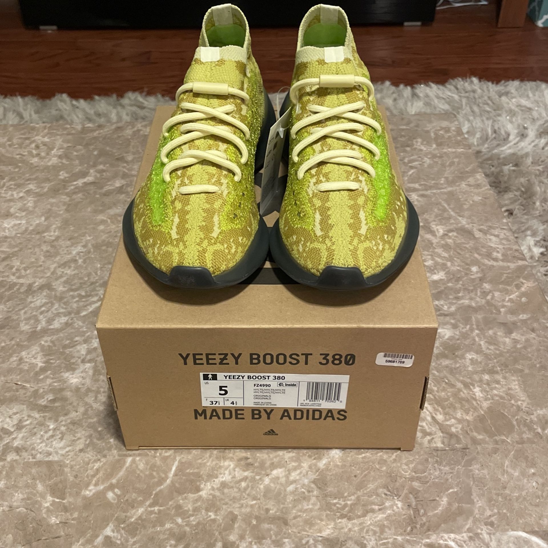 Adidas Yeezy Boost 380 - Hylte - Size 5