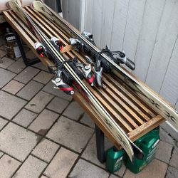 skis for snow
