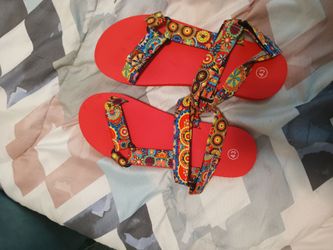 Women's shoes
