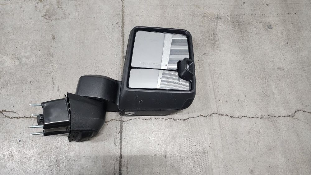 OEM 2020 - 2023 Chevy Silverado 2(contact info removed) Power Fold Side View Mirror w/ Camera