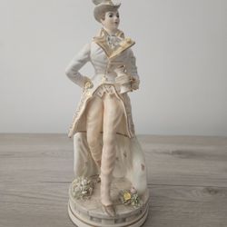 Vintage Antique Capodimonte figurine