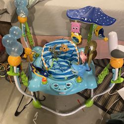 Finding Nemo Baby Bouncer 