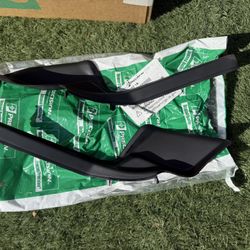 Toyota Rav 4 Corner Pieces 