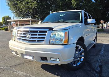 2005 Cadillac Escalade