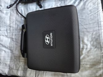 Hyundai Tucson net and organizer