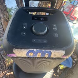 Onn Groove Large Party Speaker Gen. 2 Wireless with LED Lighting